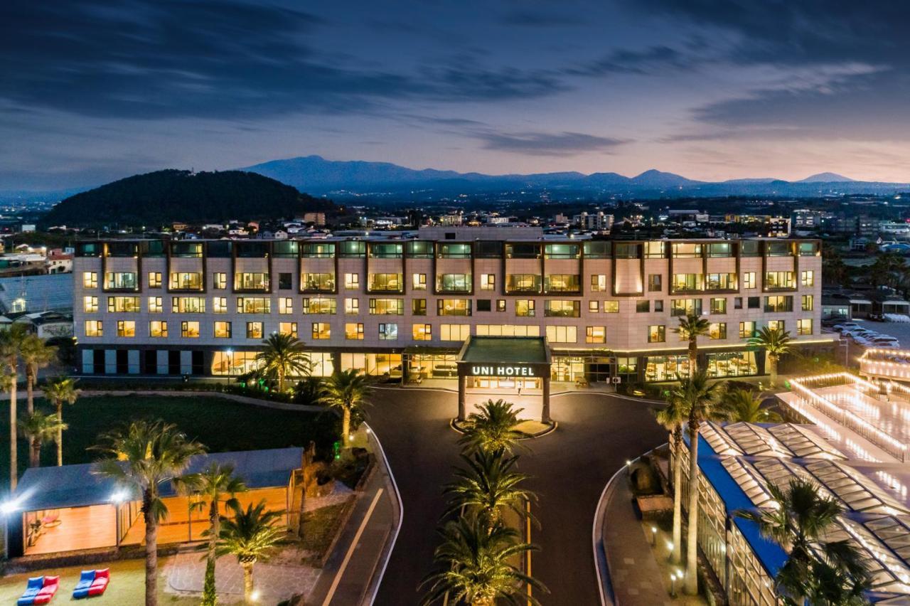 Uni Hotel Jeju Buitenkant foto