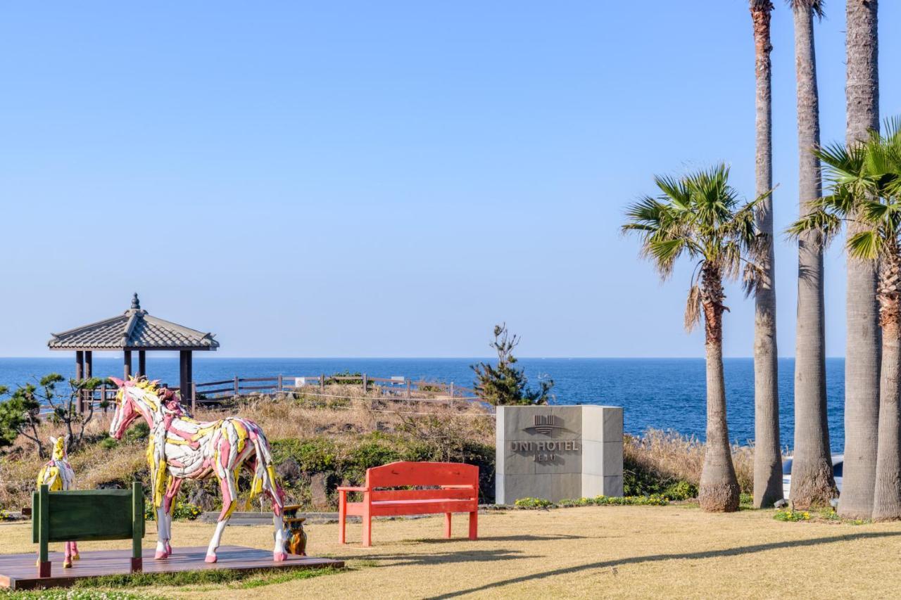 Uni Hotel Jeju Buitenkant foto