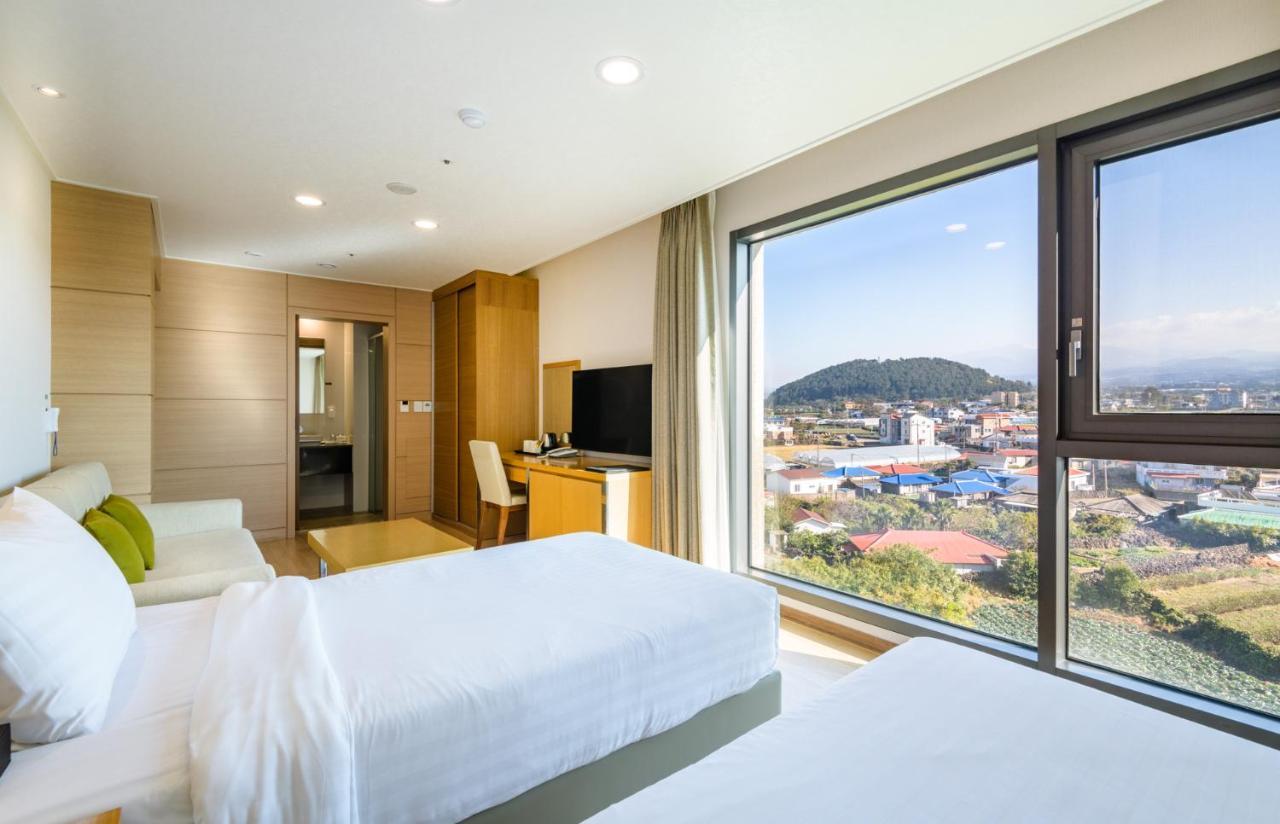 Uni Hotel Jeju Buitenkant foto