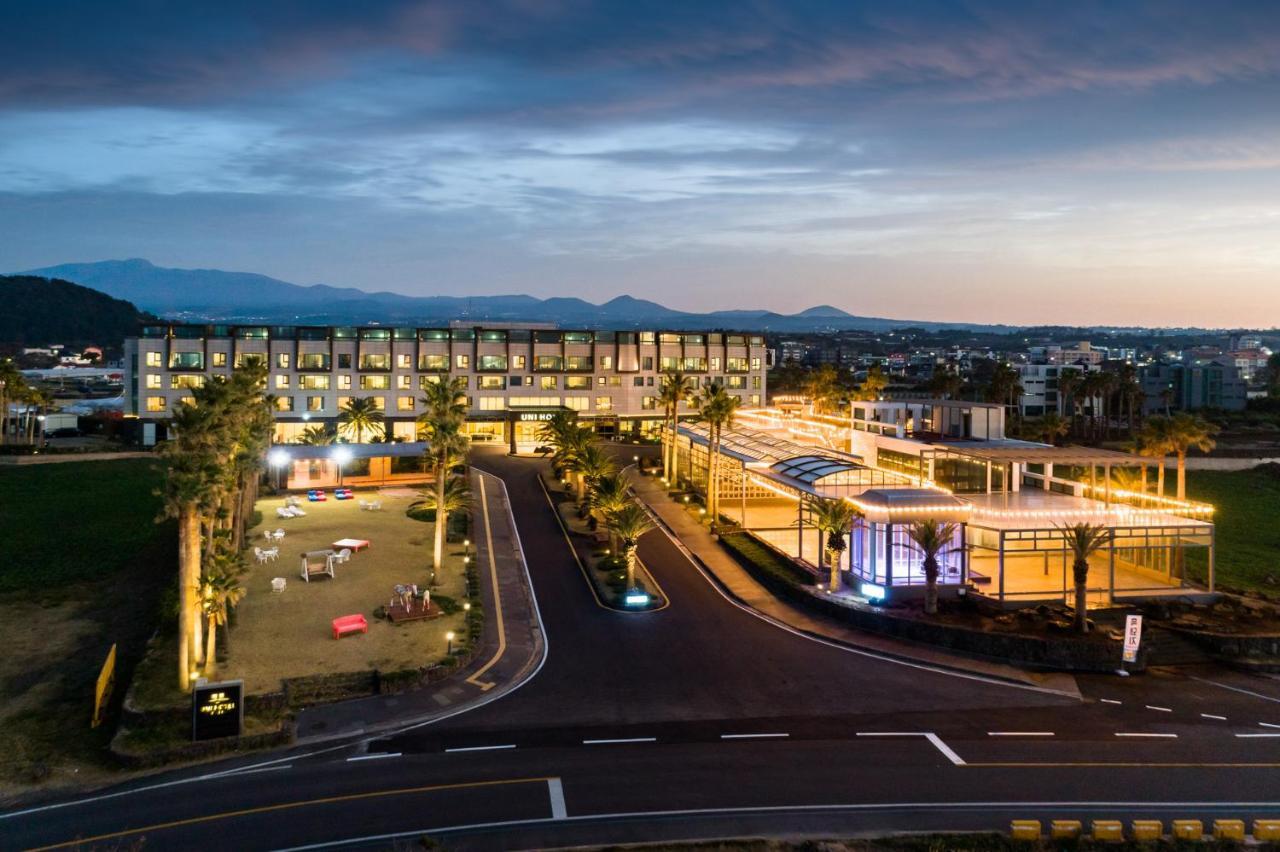 Uni Hotel Jeju Buitenkant foto