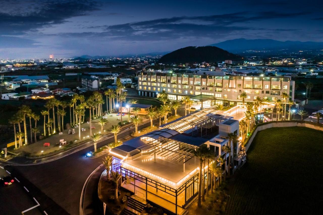 Uni Hotel Jeju Buitenkant foto