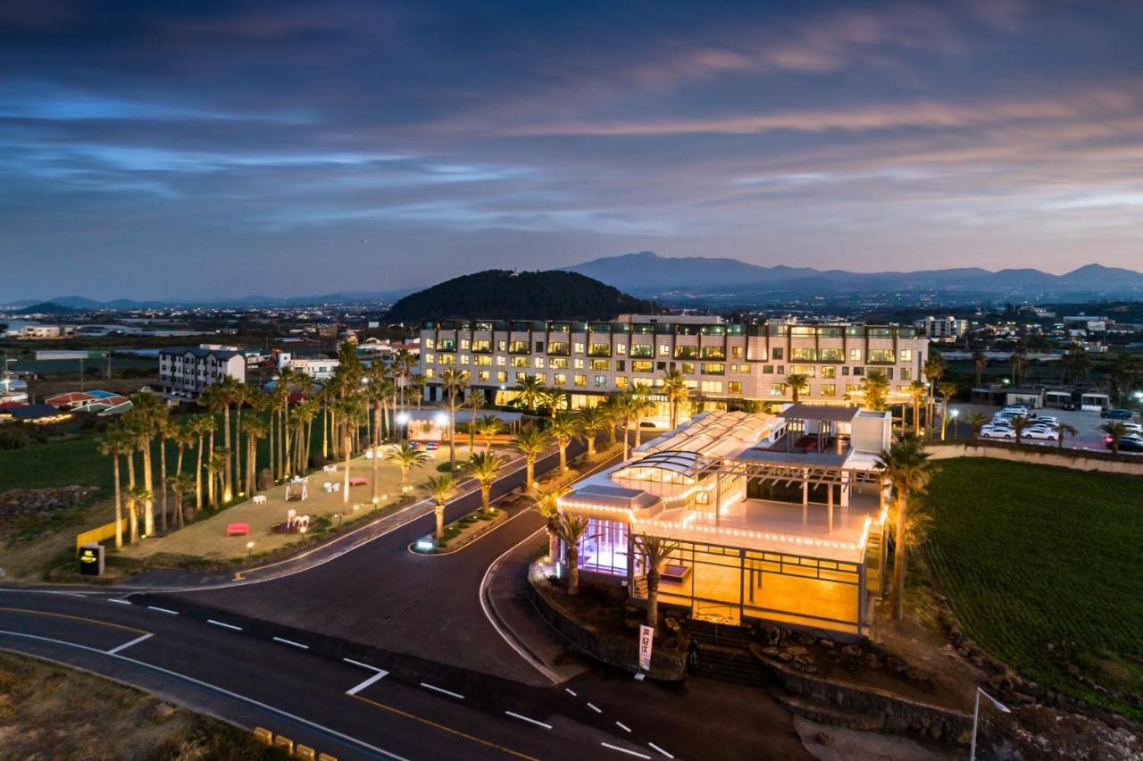 Uni Hotel Jeju Buitenkant foto