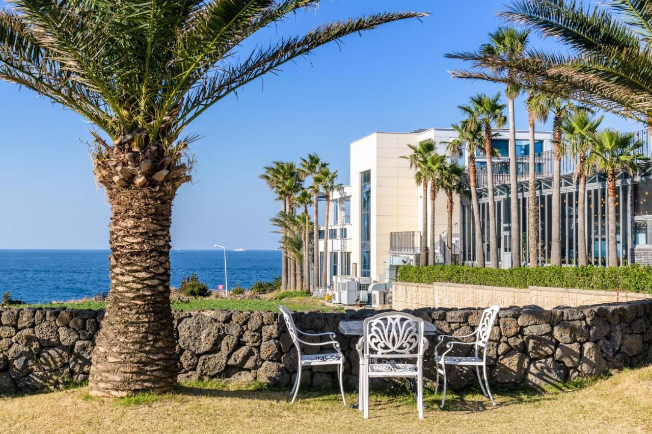 Uni Hotel Jeju Buitenkant foto