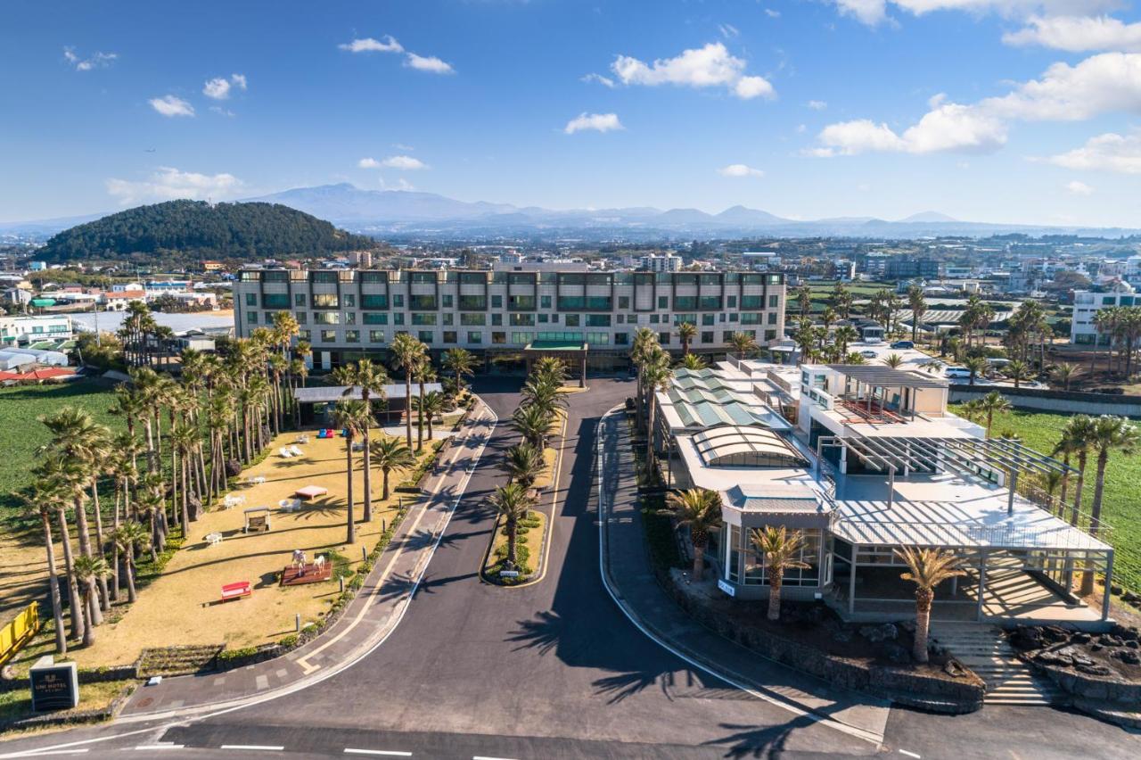 Uni Hotel Jeju Buitenkant foto