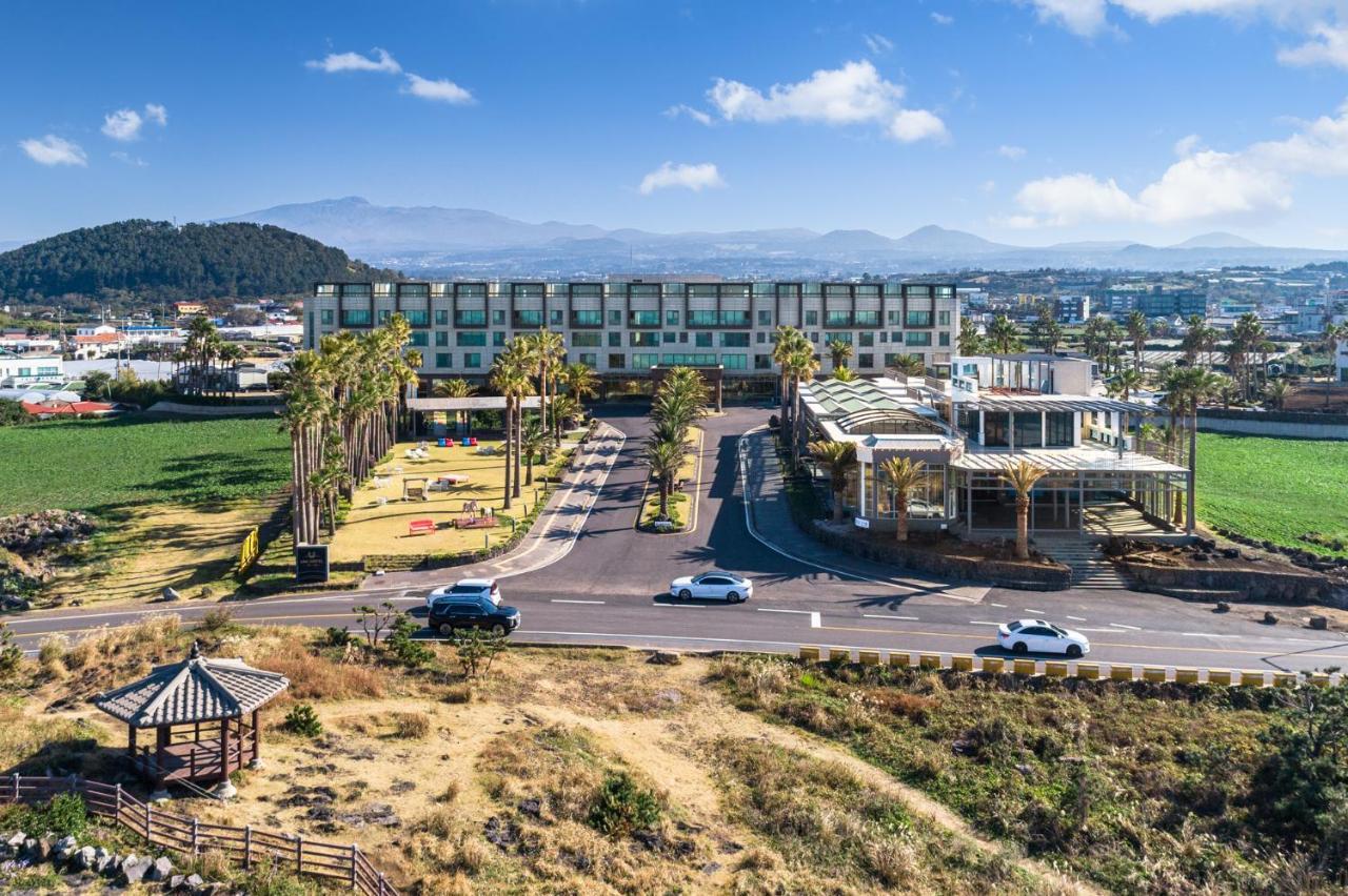 Uni Hotel Jeju Buitenkant foto