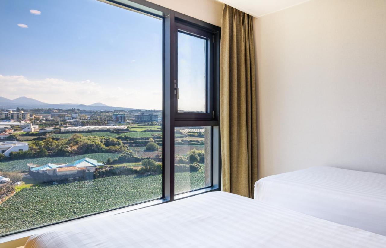 Uni Hotel Jeju Buitenkant foto