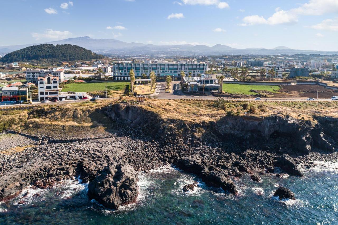 Uni Hotel Jeju Buitenkant foto